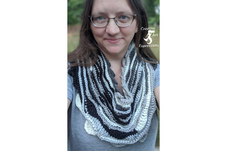 Sea Breeze Infinity Scarf in Midnight Seas