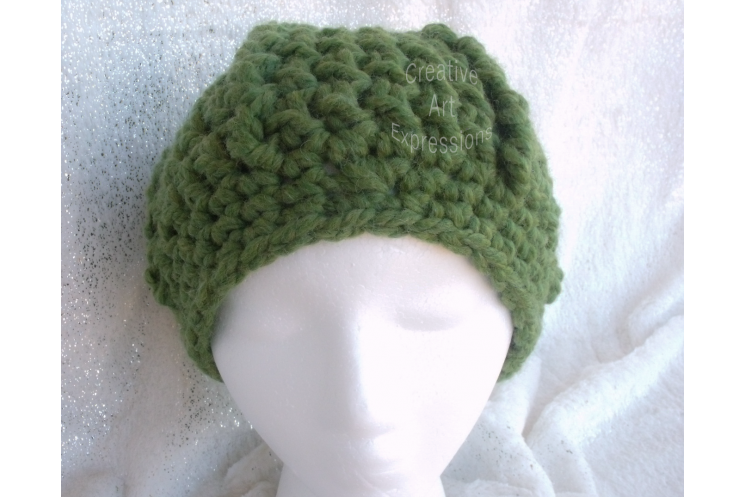 Bulky Ribbed Slouchy Hat in Grass Green