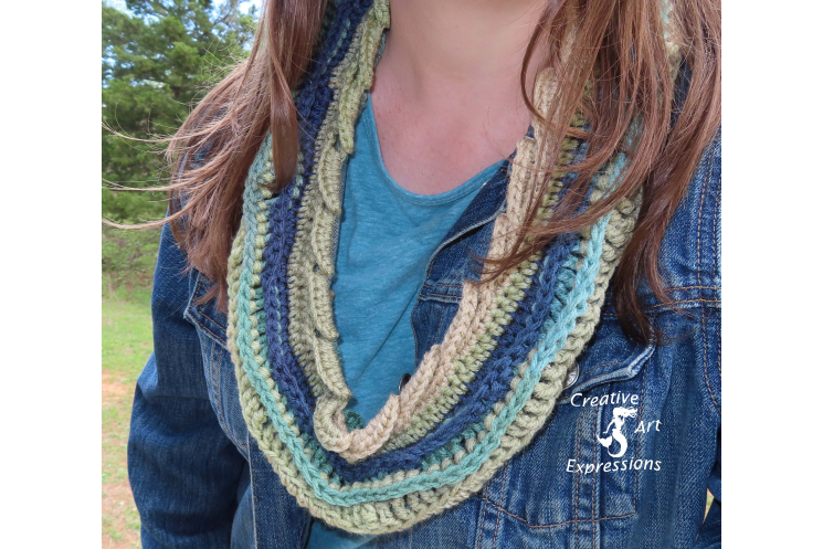 Sea Breeze Infinity Scarf in Mystic Sea