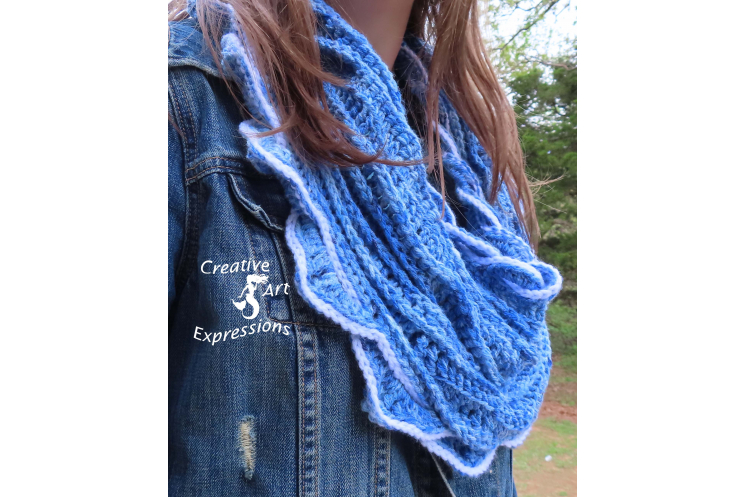 Sea Breeze Infinity Scarf in Sapphire Sea