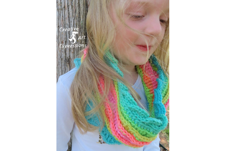 Sea Breeze Infinity Scarf in Coral Reef Youth 6-10 yrs