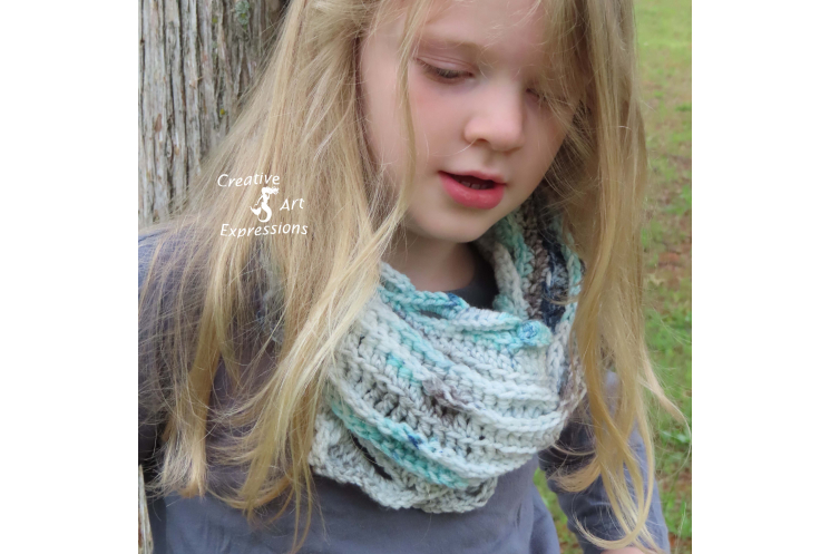 Sea Breeze Infinity Scarf Child 2-5 yrs in Sea Foam Whispers