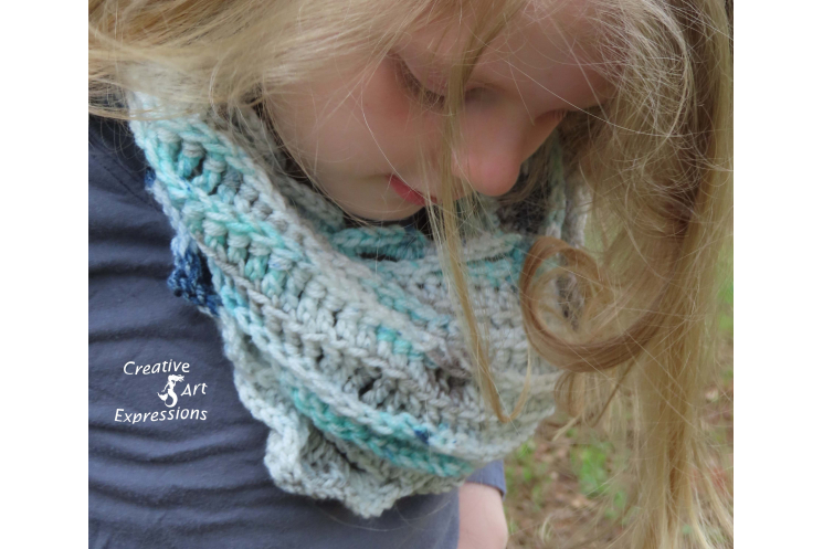 Sea Breeze Infinity Scarf Child 2-5 yrs in Sea Foam Whispers