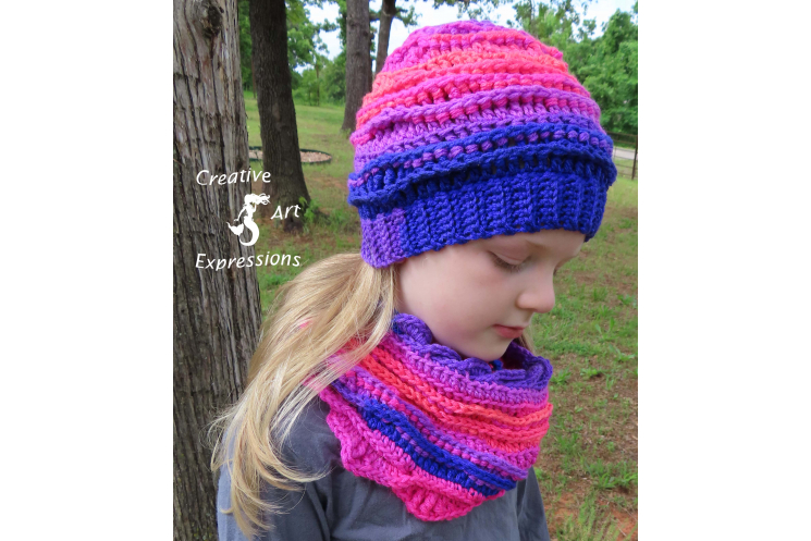 Sea Breeze Hat & Infinity Scarf in Flamingo Bay