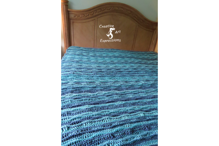 Sea Breeze King Size Blanket in Blue-tiful