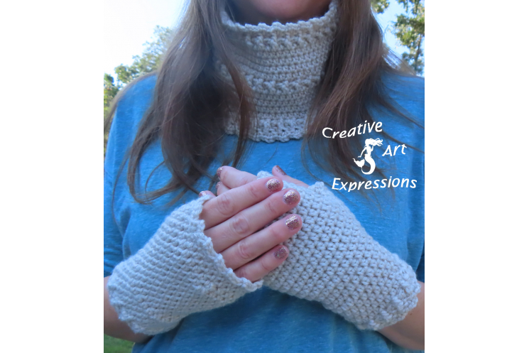 Crocheted Linen Colored Infinity Scarf & Gloves Set