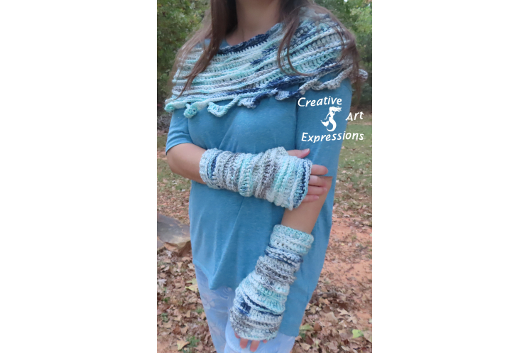 Sea Breeze Infinity Scarf & Fingerless Glove Set in Cypress Landing Adult Teen