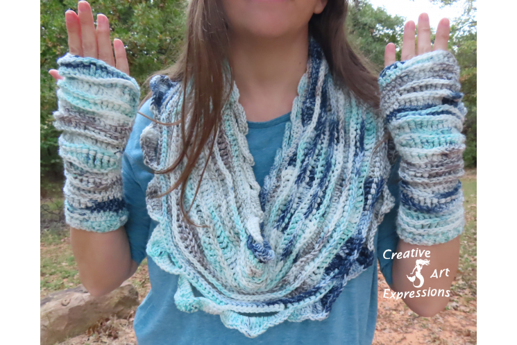 Sea Breeze Infinity Scarf & Fingerless Glove Set in Cypress Landing Adult Teen
