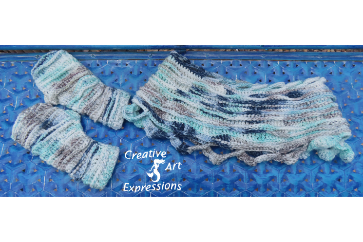 Sea Breeze Infinity Scarf & Fingerless Glove Set in Cypress Landing Adult Teen