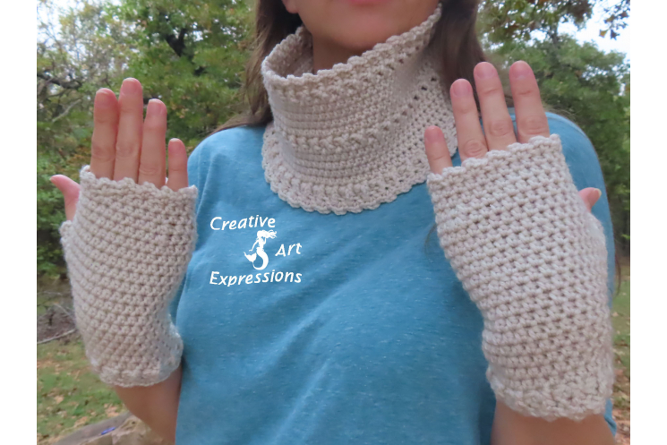 Crocheted Linen Colored Infinity Scarf & Gloves Set