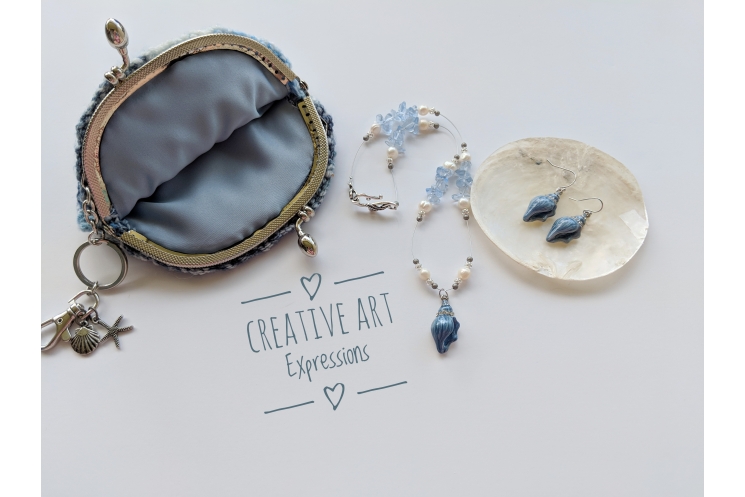 Seashell Coin Purse & Blue Pearl Necklace Set