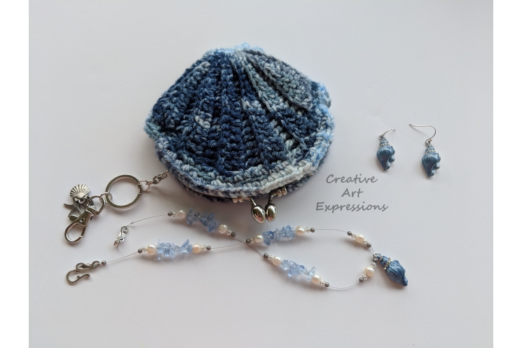 Seashell Coin Purse & Blue Pearl Necklace Set