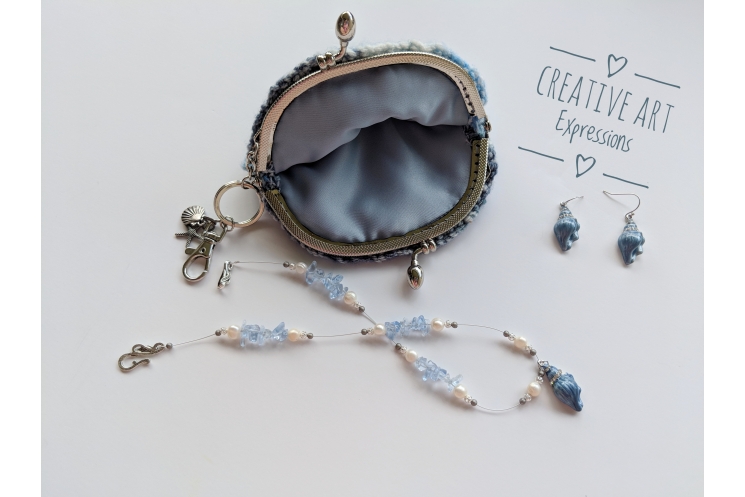 Seashell Coin Purse & Blue Pearl Necklace Set