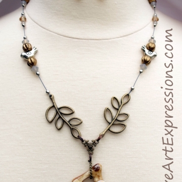 Creative Art Expressions Handmade Spring Bird Necklace & Earring Set Creative Art Expressions Handmade Spring Bird Necklace & Earring Set