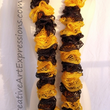Creative Art Expressions Hand Knitted Black & Gold Ruffle Scarf Creative Art Expressions Hand Knitted Black & Gold Ruffle Scarf