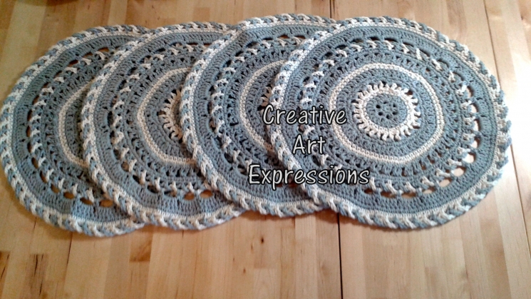 Gray & Ivory Fancy Round Place Mats Gray & Ivory Fancy Round Place Mats