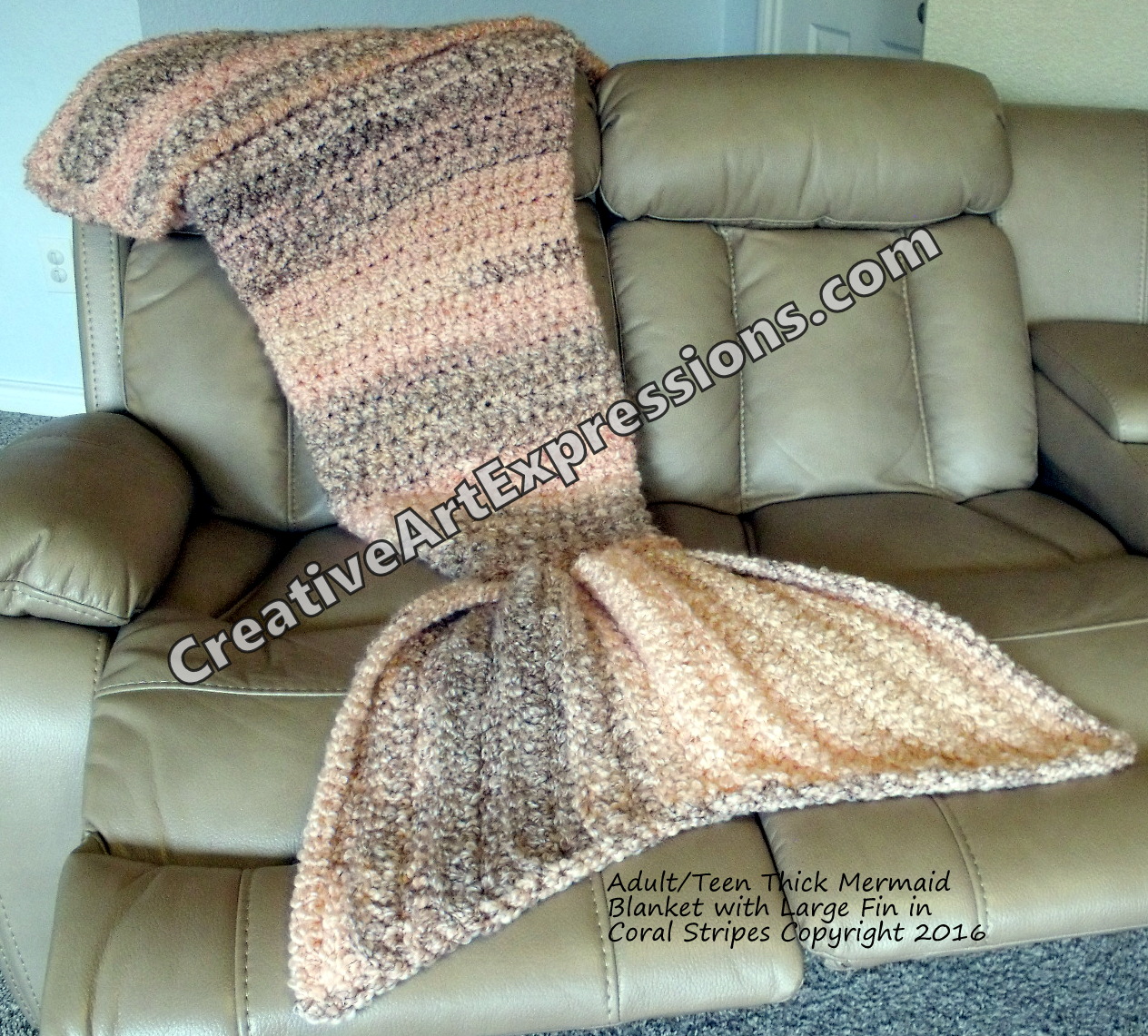 Thick Mermaid Blanket Adult/Teen Large Fin in Coral Stripes