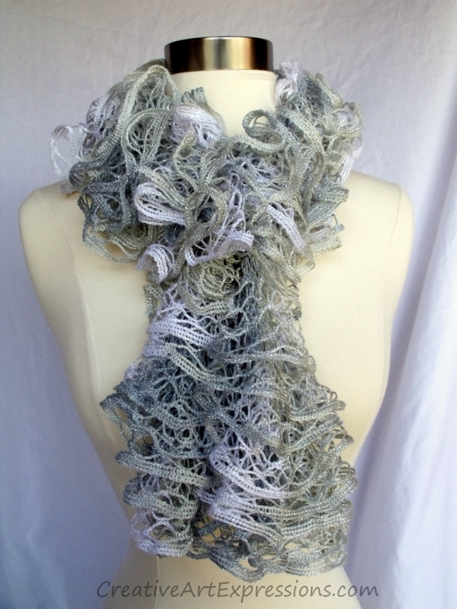 Creative Art Expressions Hand Knit Frosty Christmas Ruffle Scarf