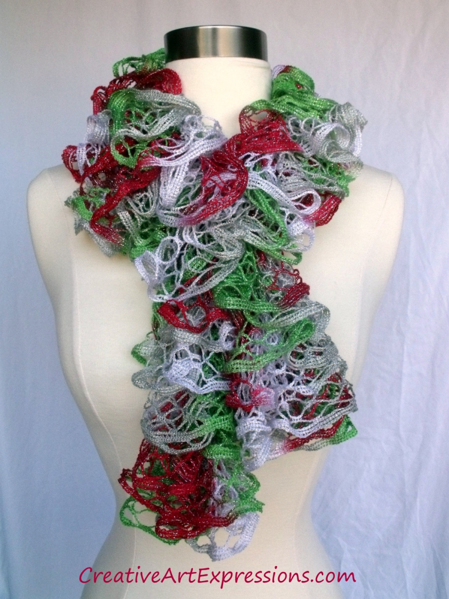 Creative Art Expressions Hand Knitted Christmas Ruffle Scarf