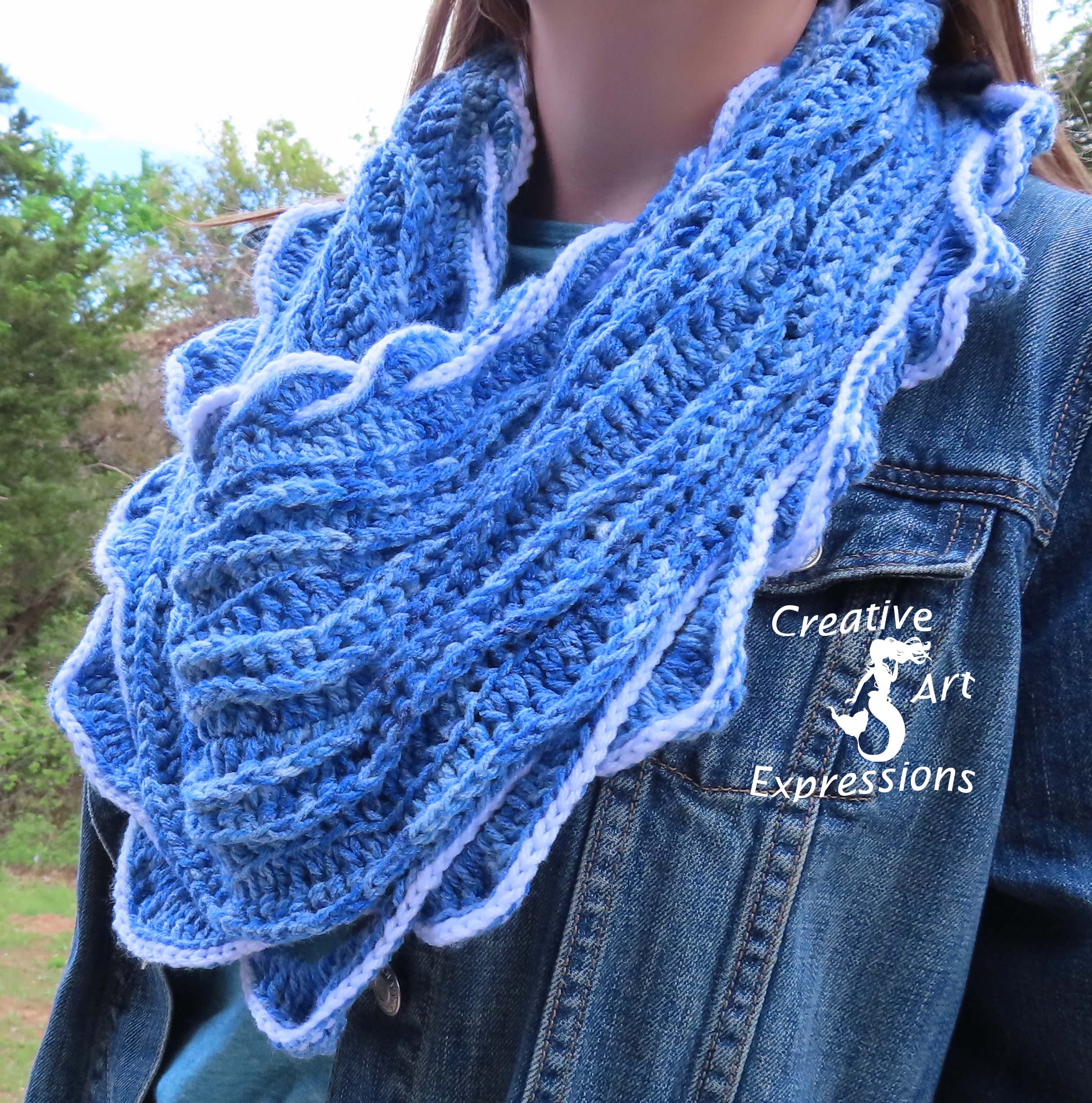 Crocheted Infinity Scarf Adult Teen Sea Breeze Scarf  display picture 2