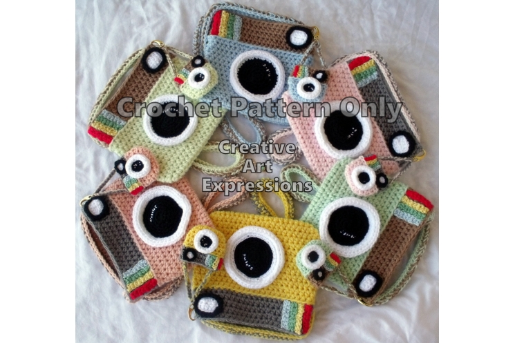 Camera Purse & Miniature Camera Purse Crochet Pattern