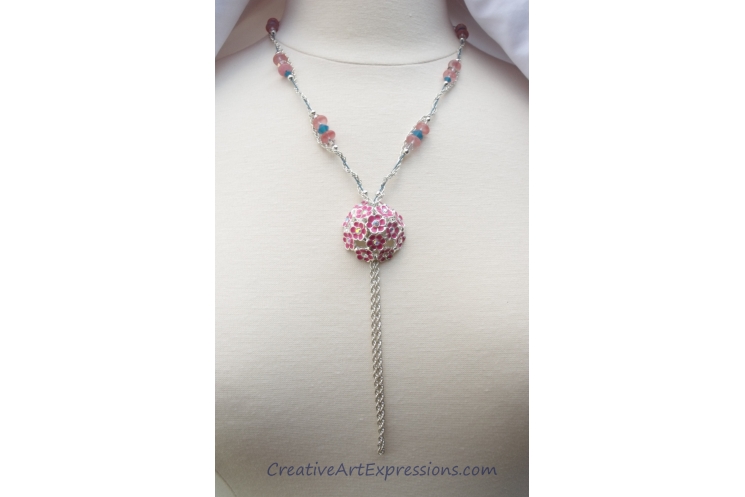 Creative Art Expressions Handmade Pink Bouquet Necklace