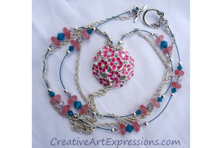 Creative Art Expressions Handmade Pink Bouquet Necklace