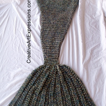 Mermaid Blanket Adult/Teen Momma Fin in Abalone