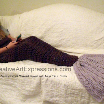 Mermaid Blanket Child Large Fin in Amethyst and Thistle