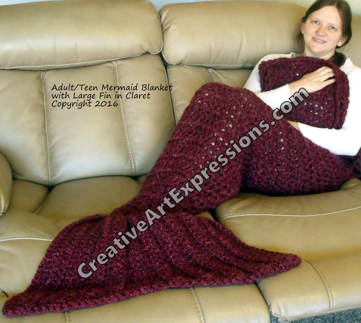 Mermaid Blanket Adult/Teen with Large Fin in Claret