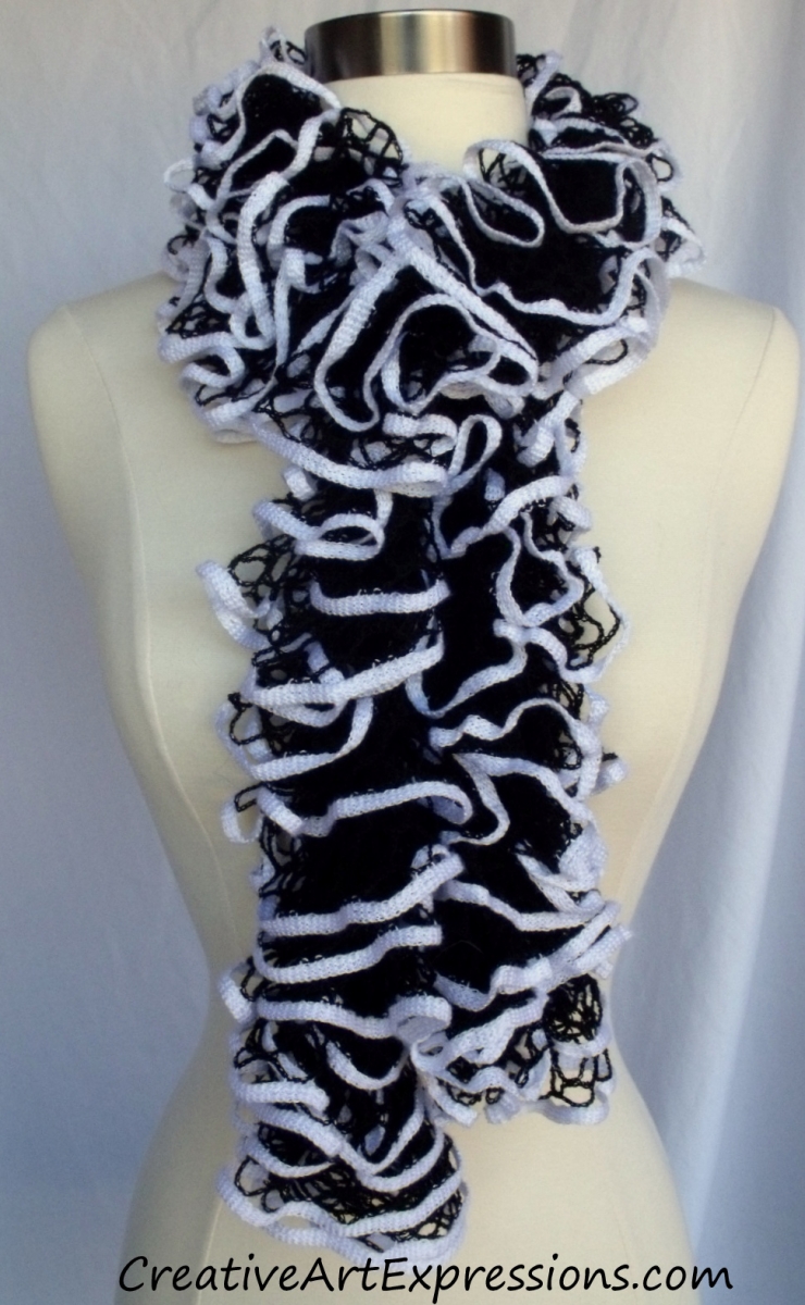 Creative Art Expressions Hand Knit Black & White Ruffle Scarf